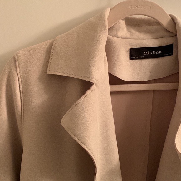 ZARA lightweight coat size MEDIUM - Picture 2 of 6